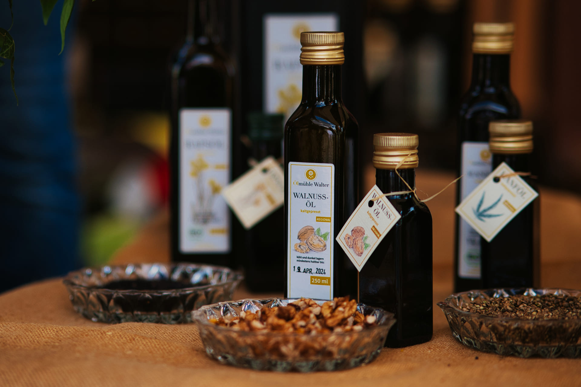 Nahaufnahme von kleinen Fläschchen